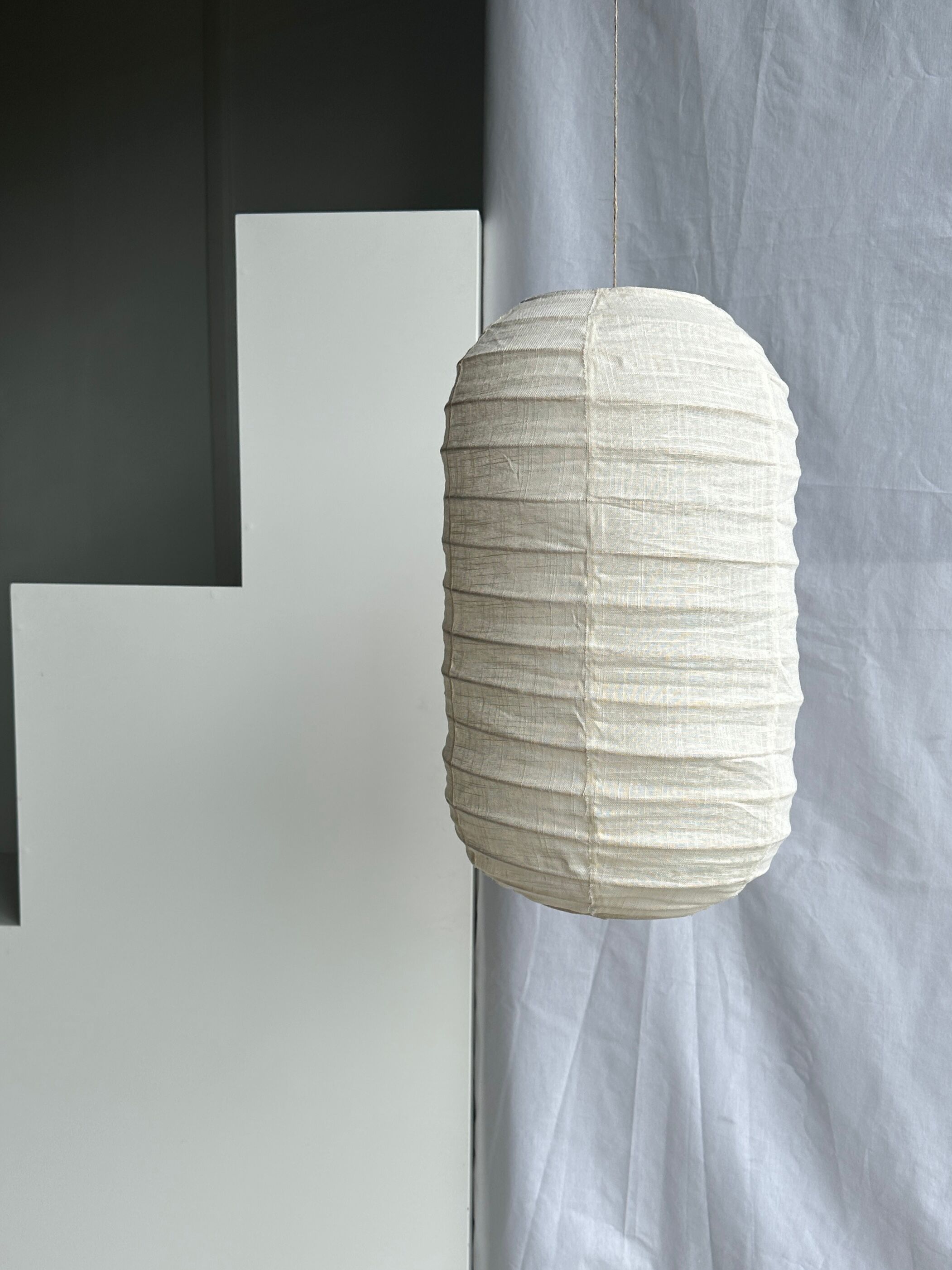 suspension in rattan and Japanese natural linen in the shape of a lantern H50 D30