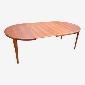 teak table