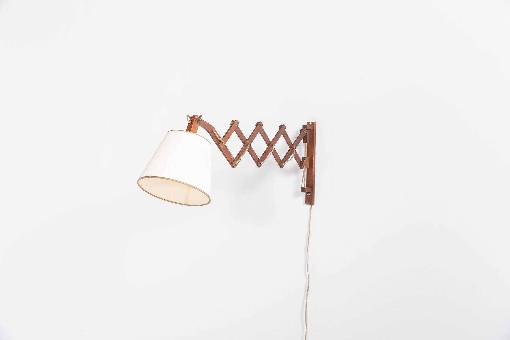 Scandinavian design scissors wall lamp, 1960’s