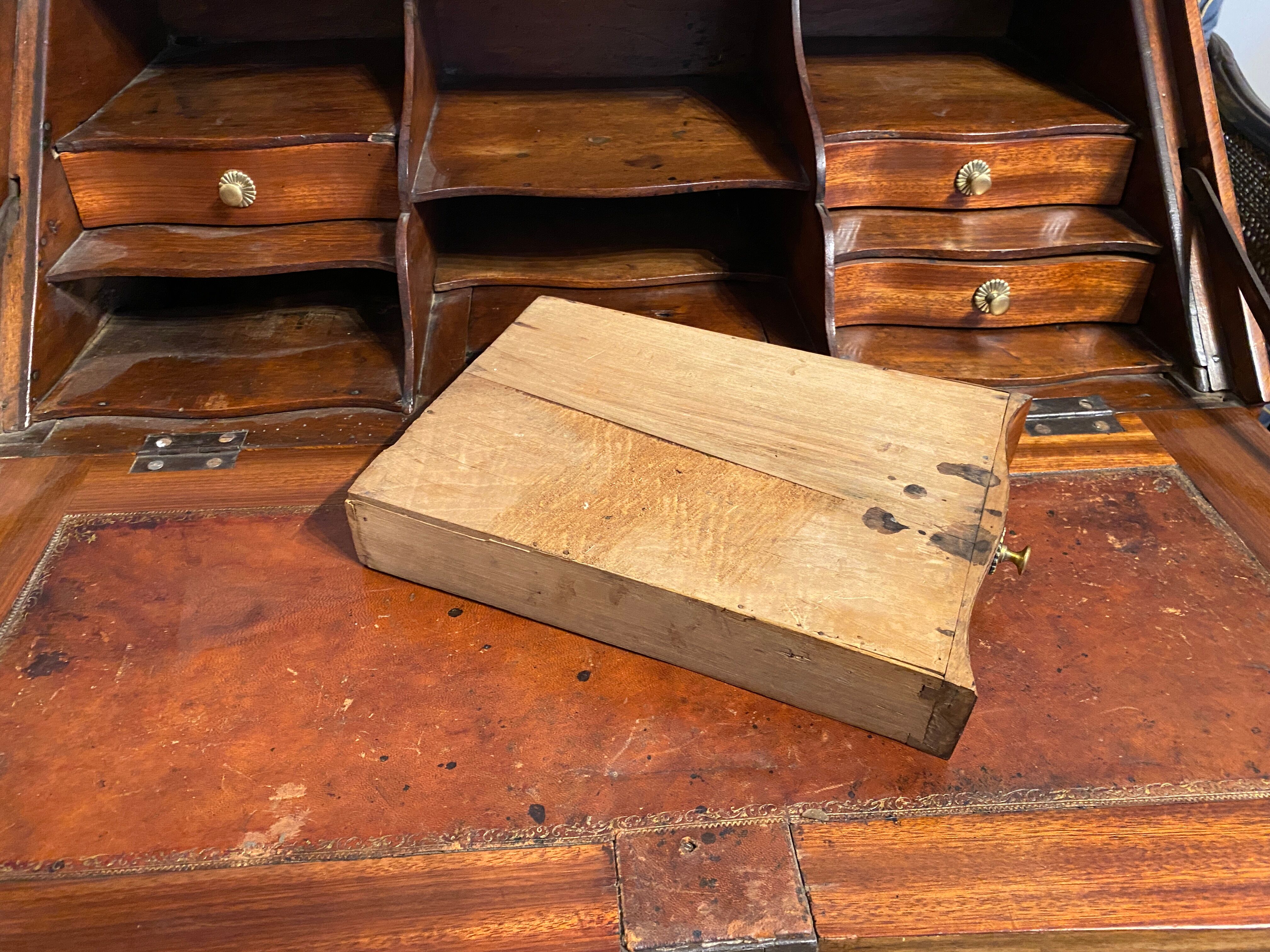 Slope desk marquetry XVIIIth