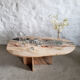 Table basse en marbre rose veiné