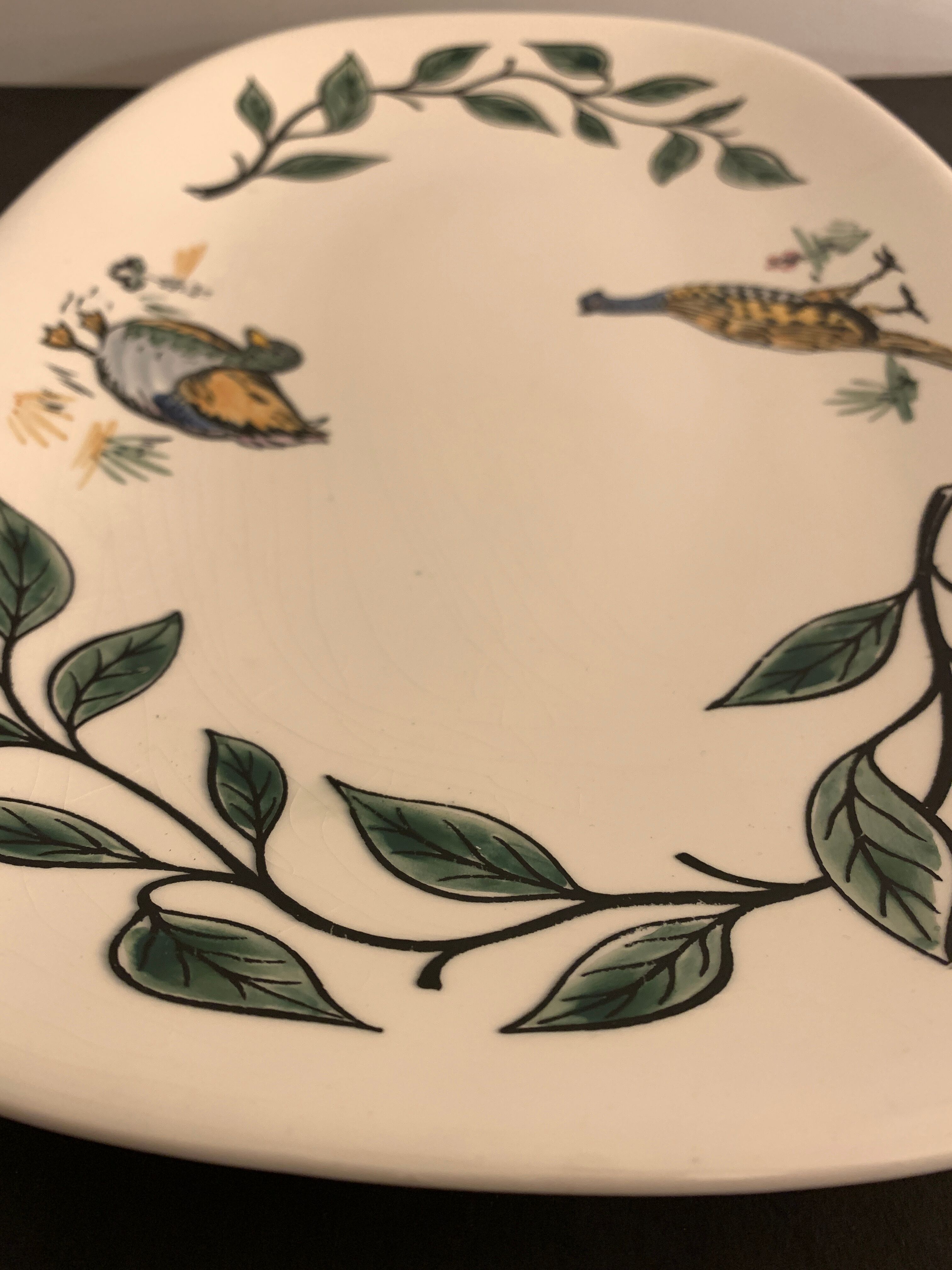 Gien hunting dish decorated with pheasant and duck, 1970