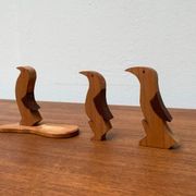 Vintage wooden penguin sculpture, set of 3.
