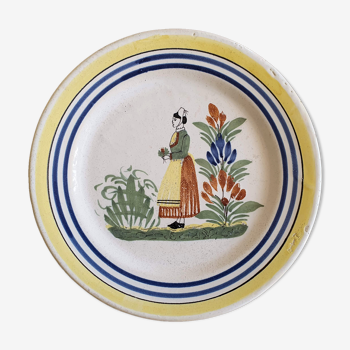 Quimper Henriot plate