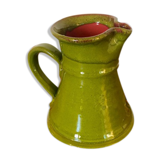 Varnished stoneware jug