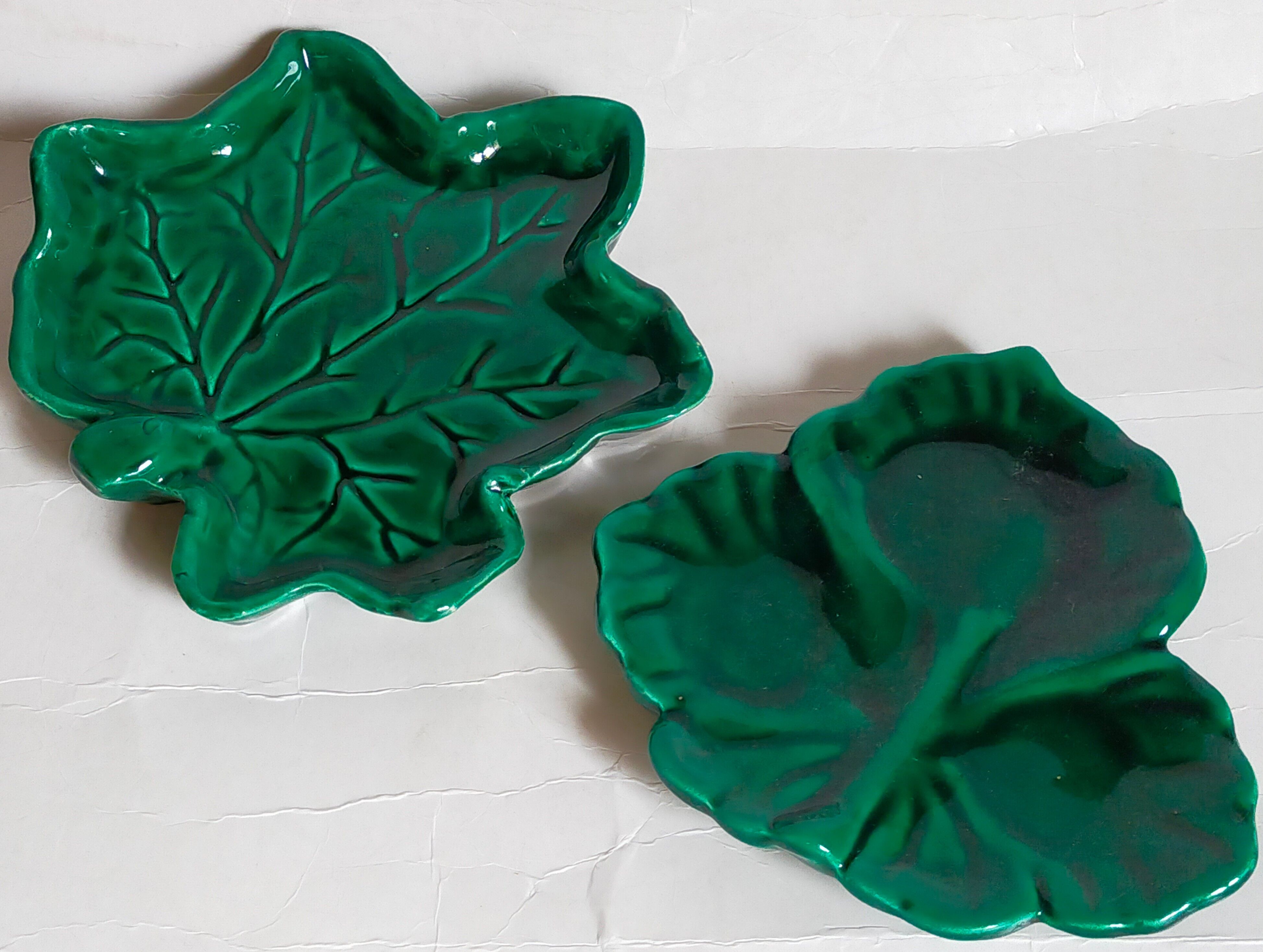 Duo of leaf cups in green slurry from Vintage Vallauris