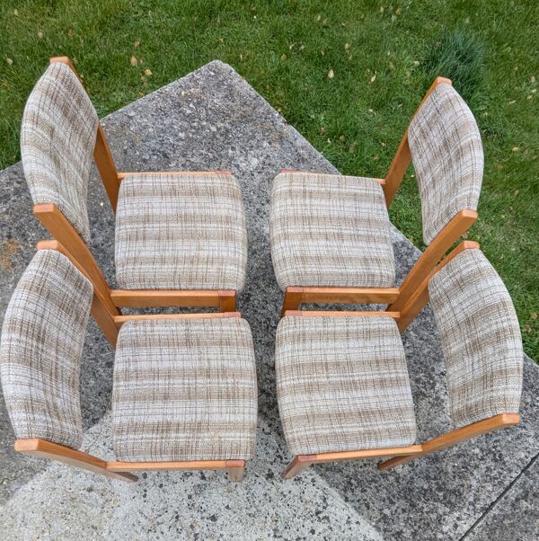 4 chaises scandinaves, 1970-80