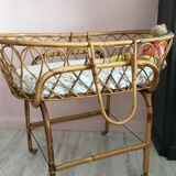 Rattan cradle on foot