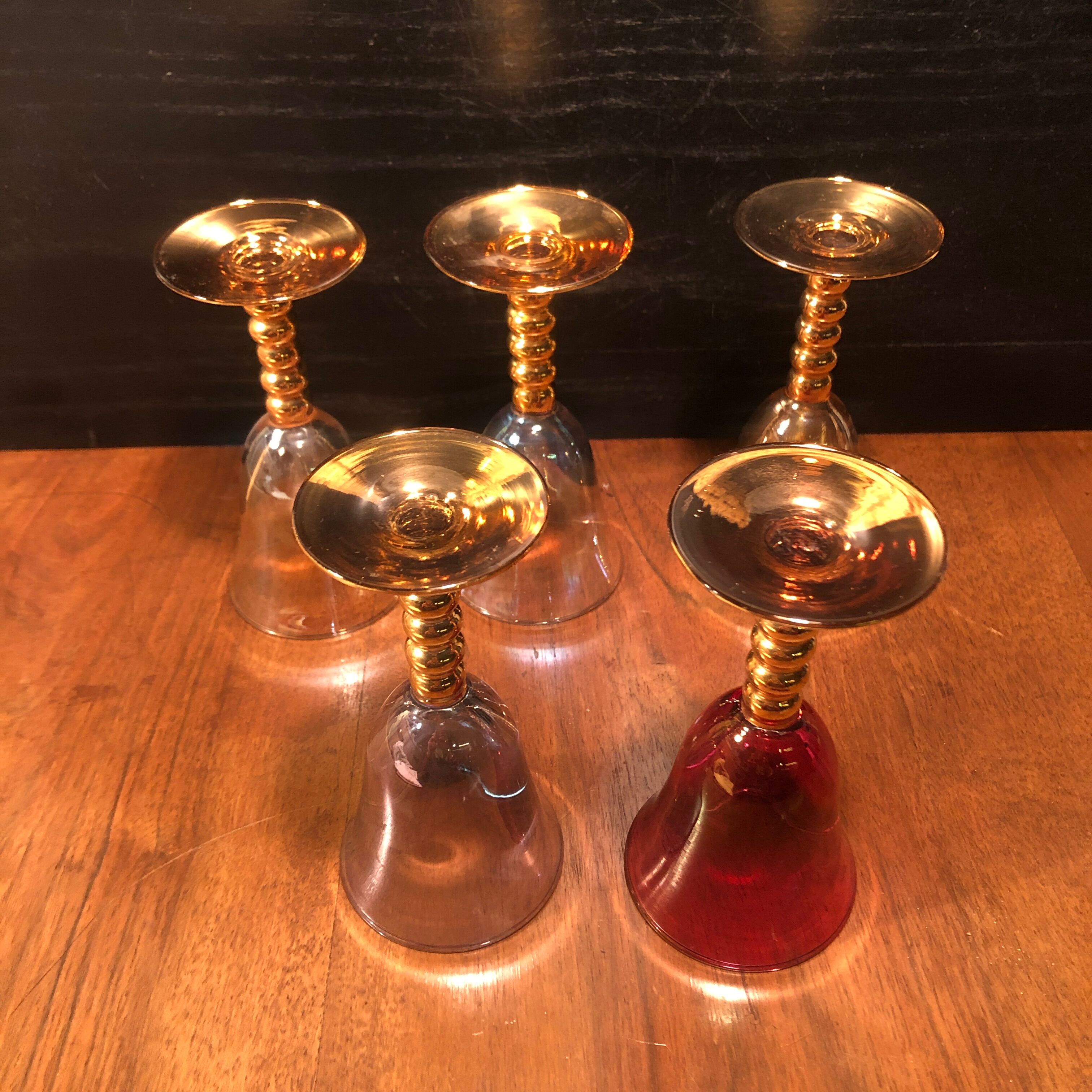 Lot de 5 verres à pied