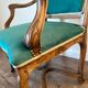 Fauteuil régence retapissé velours vert émeraude