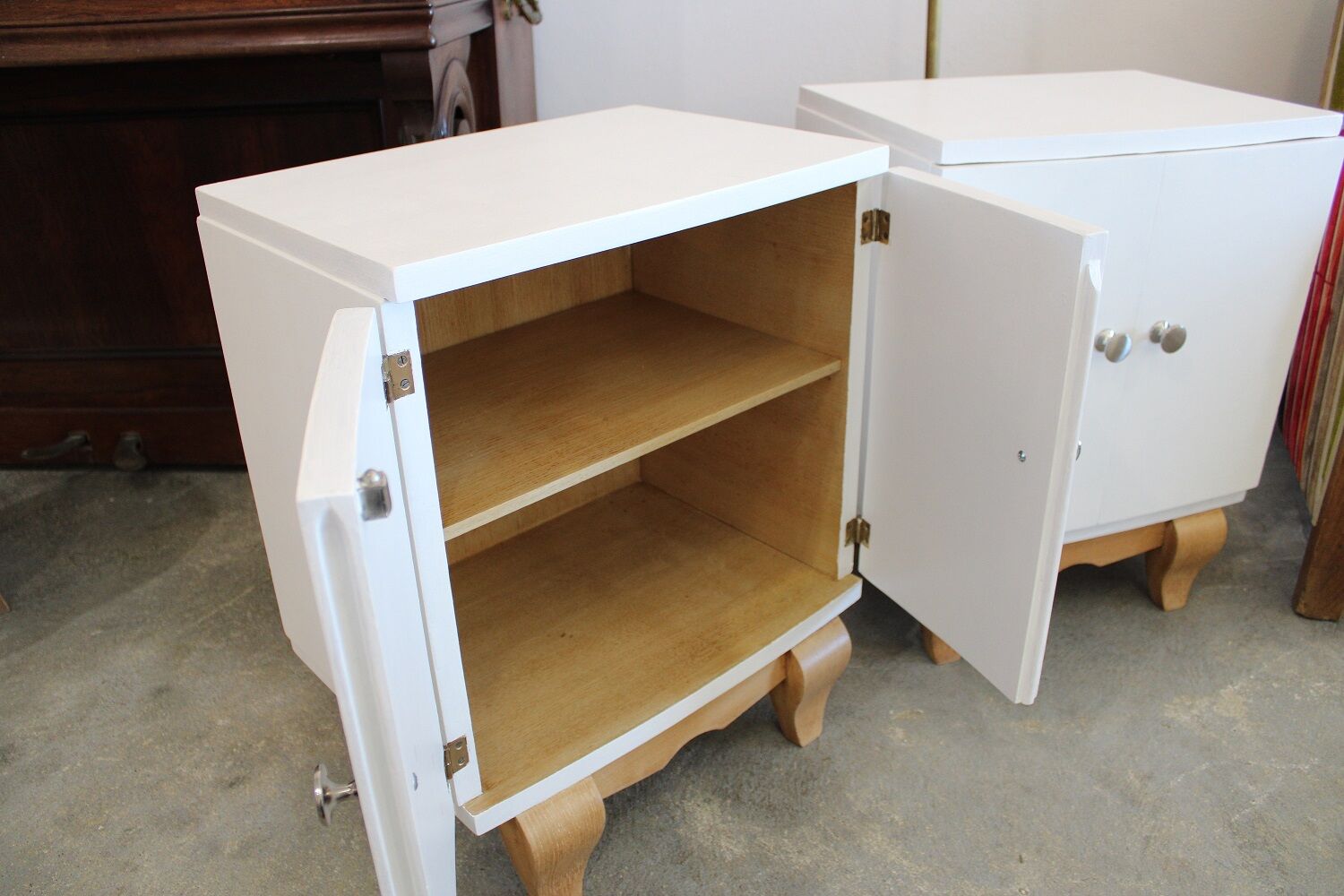 2 white bedside tables