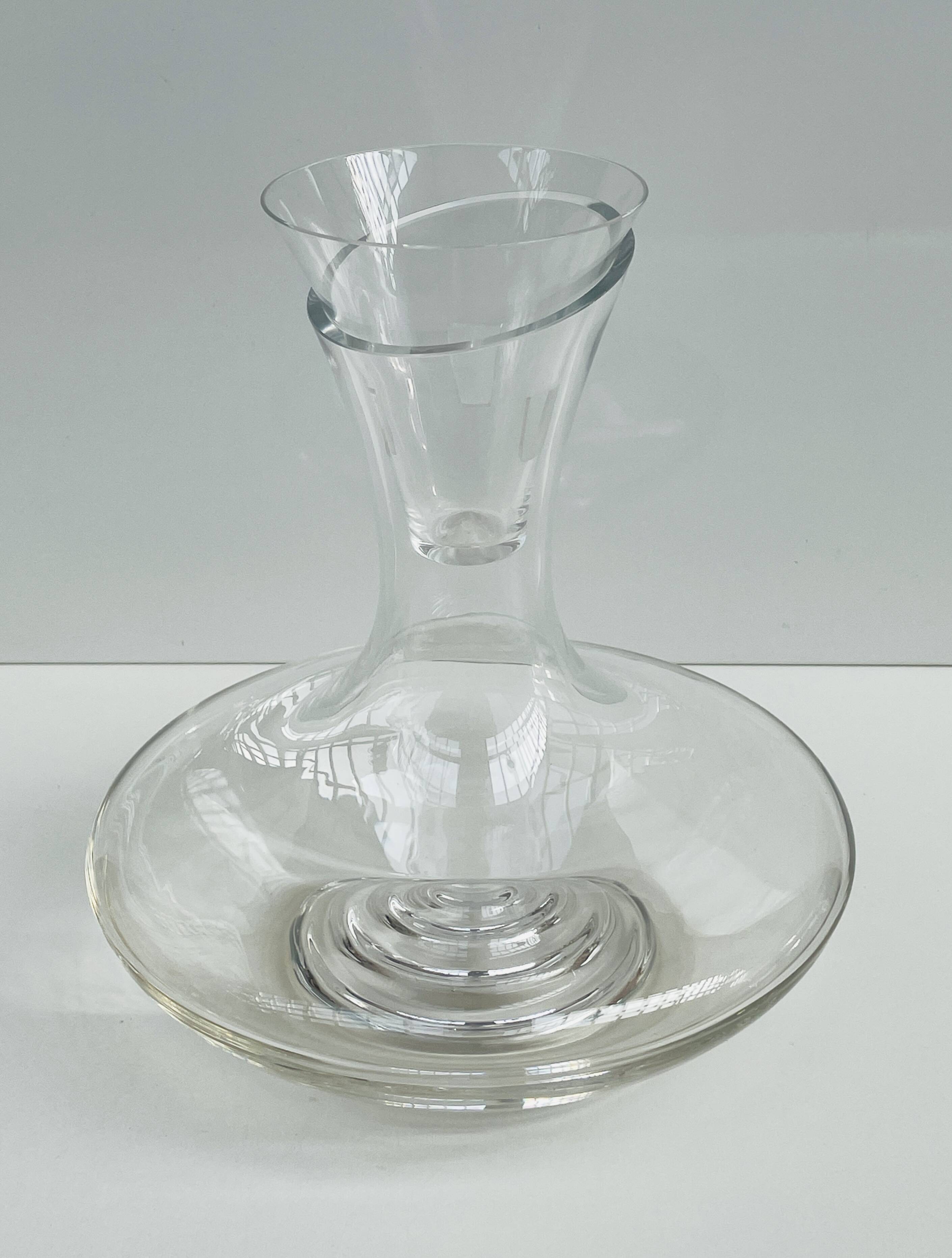 Designer glass decanter – organic shape – contemporary style