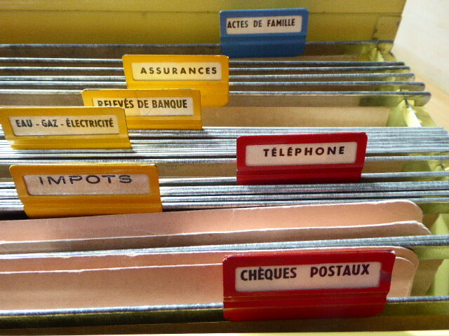 COLUMBIA - suitcase vintage 50/60s yellow metal Binder