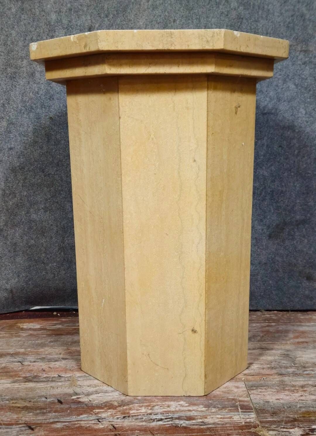 pedestal column in travertine from the 1950s to 1970s | Selency