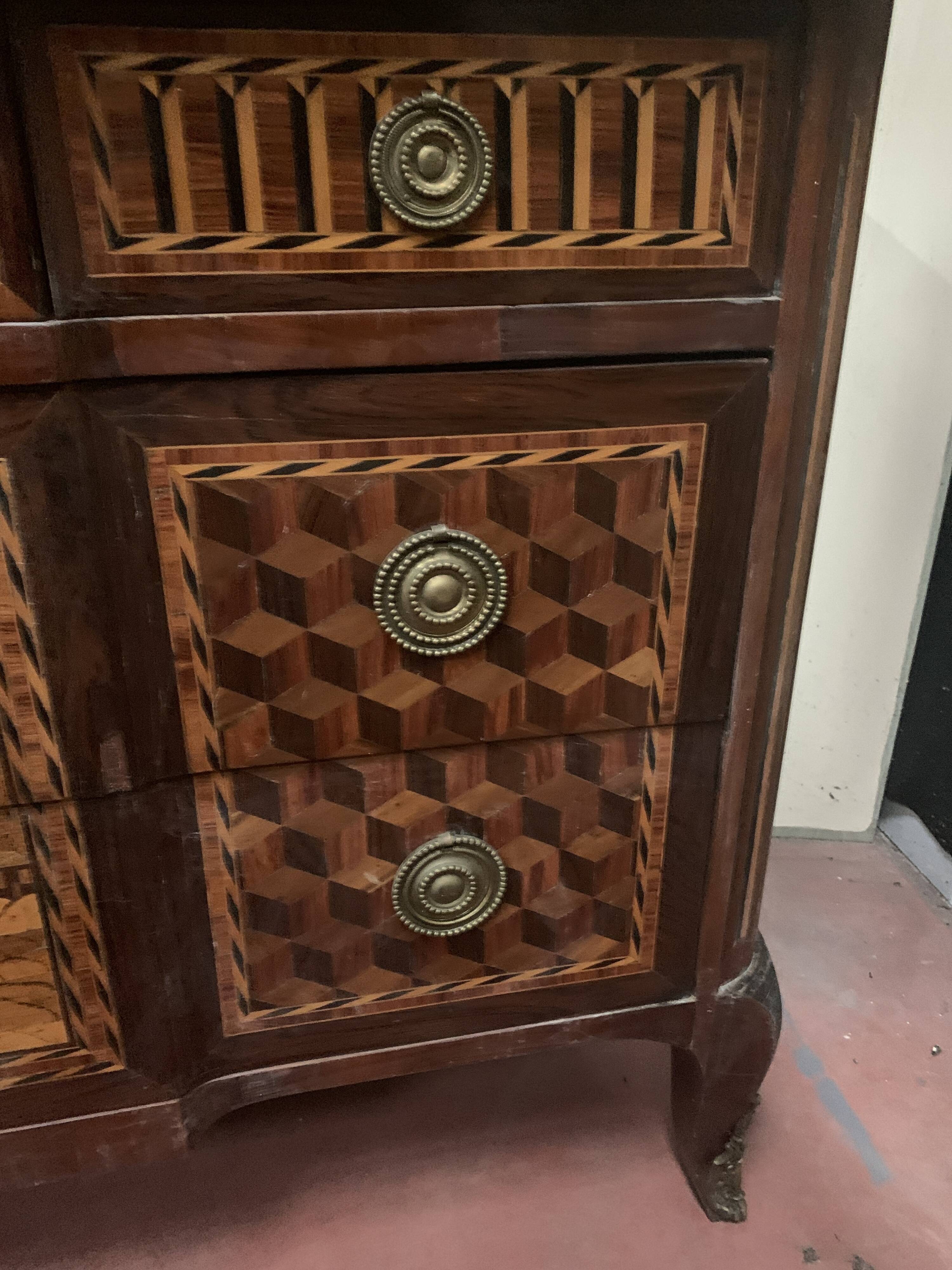 Transition chest of drawers in rosewood and amaranth veneer, 19th century