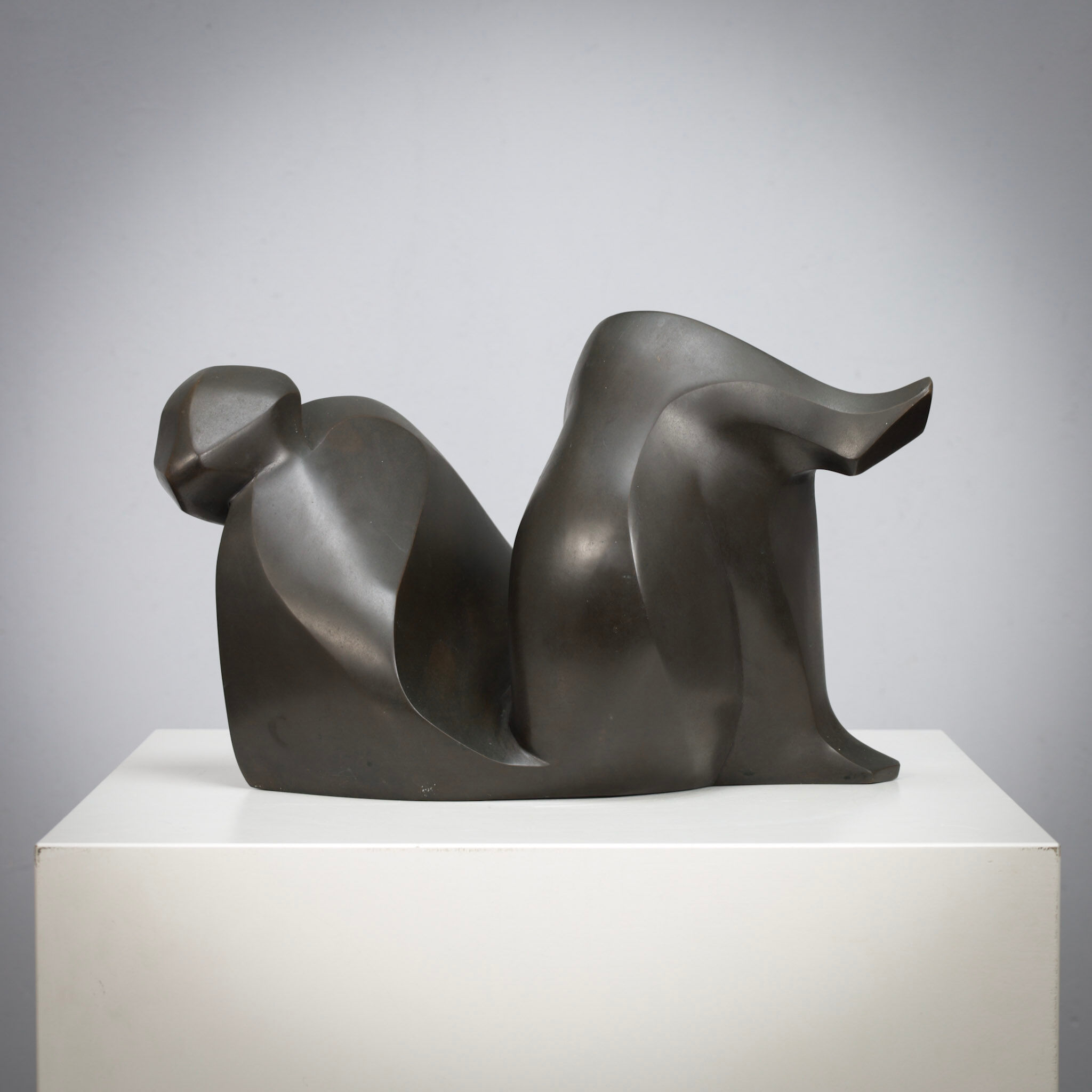 Abstract bronze female sculpture by Francine Govers, 1990s