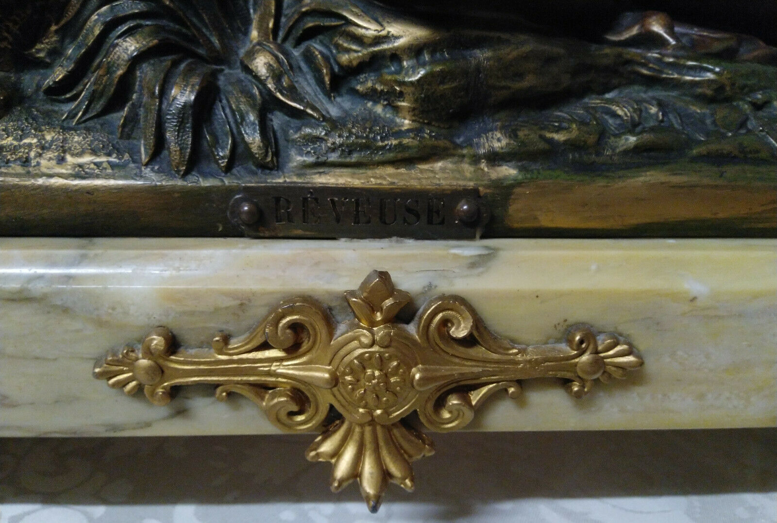 Pendule sculpture in Guillemin regulation