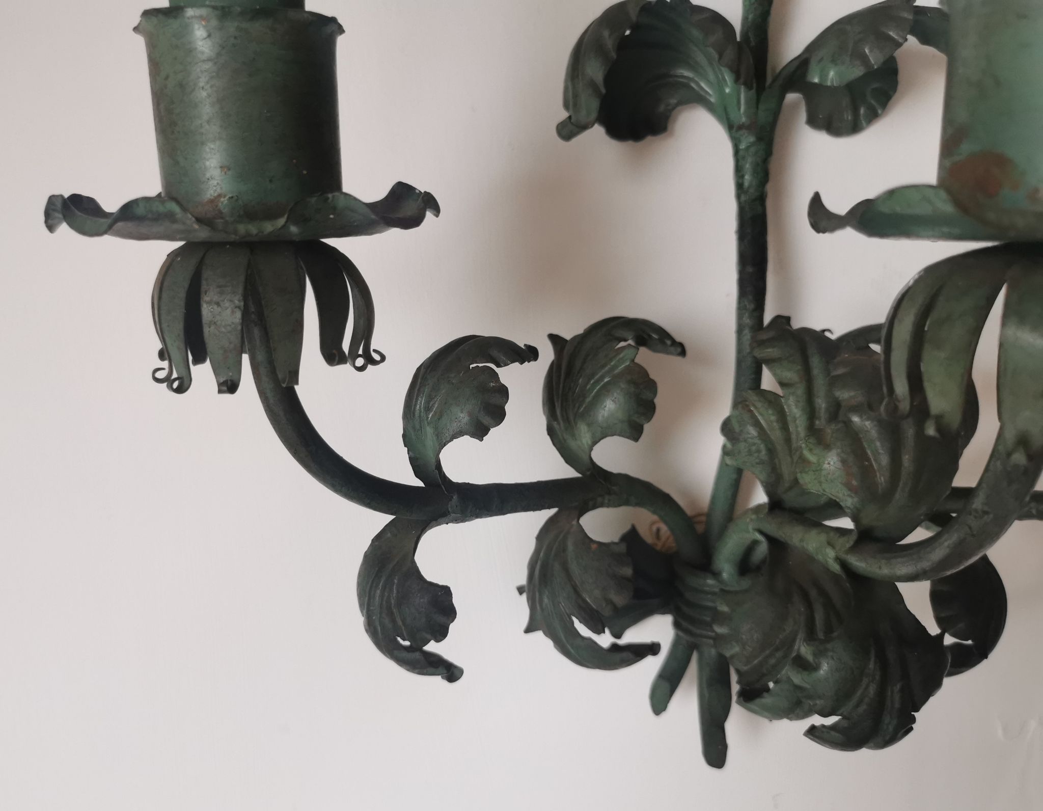 Wall lamp iron and sheet metal