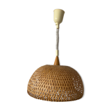 Telescopic wicker hanging lamp