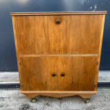 Antique roulette bar