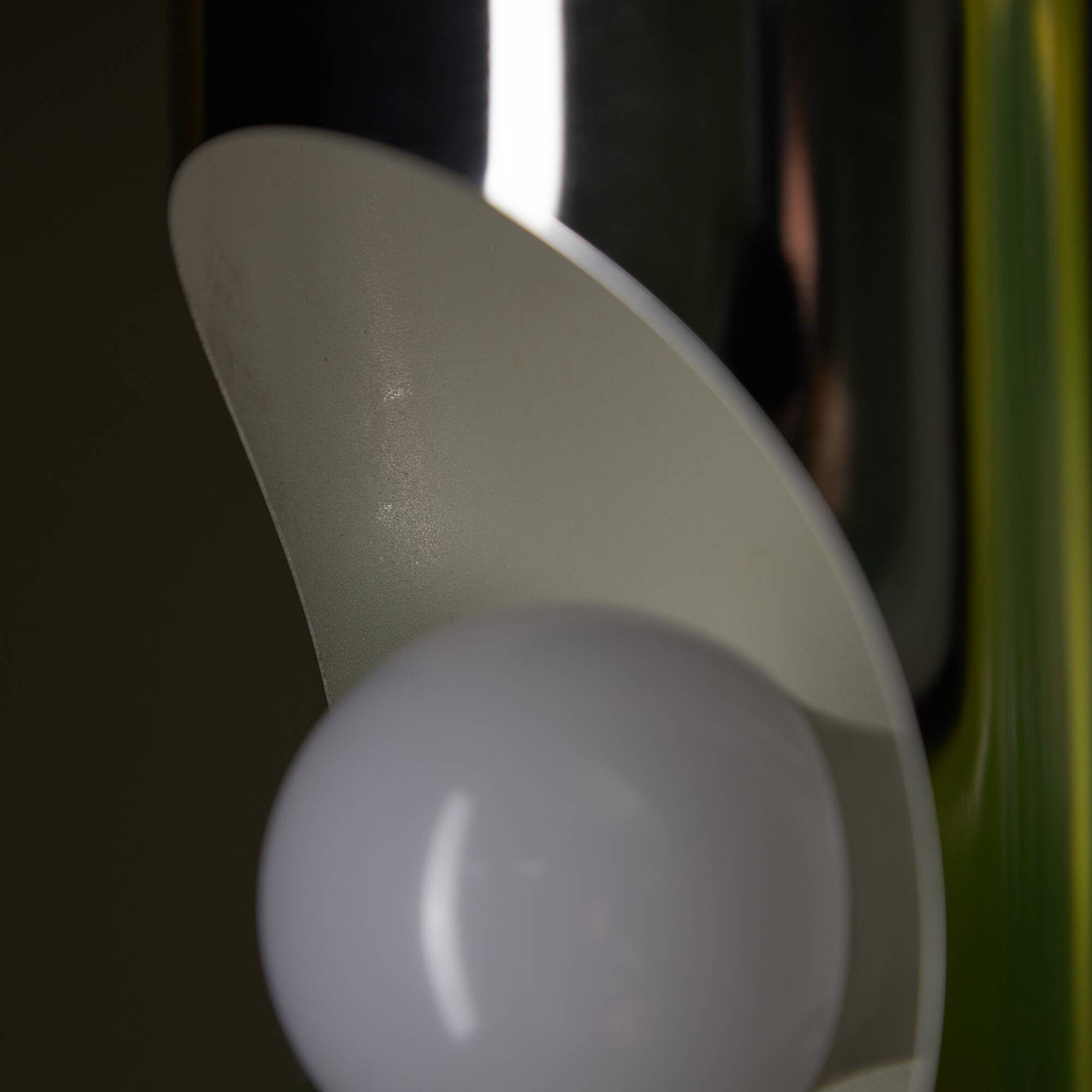 Lustre italien chromé à cinq lumières et abat-jour cylindrique, années 1970