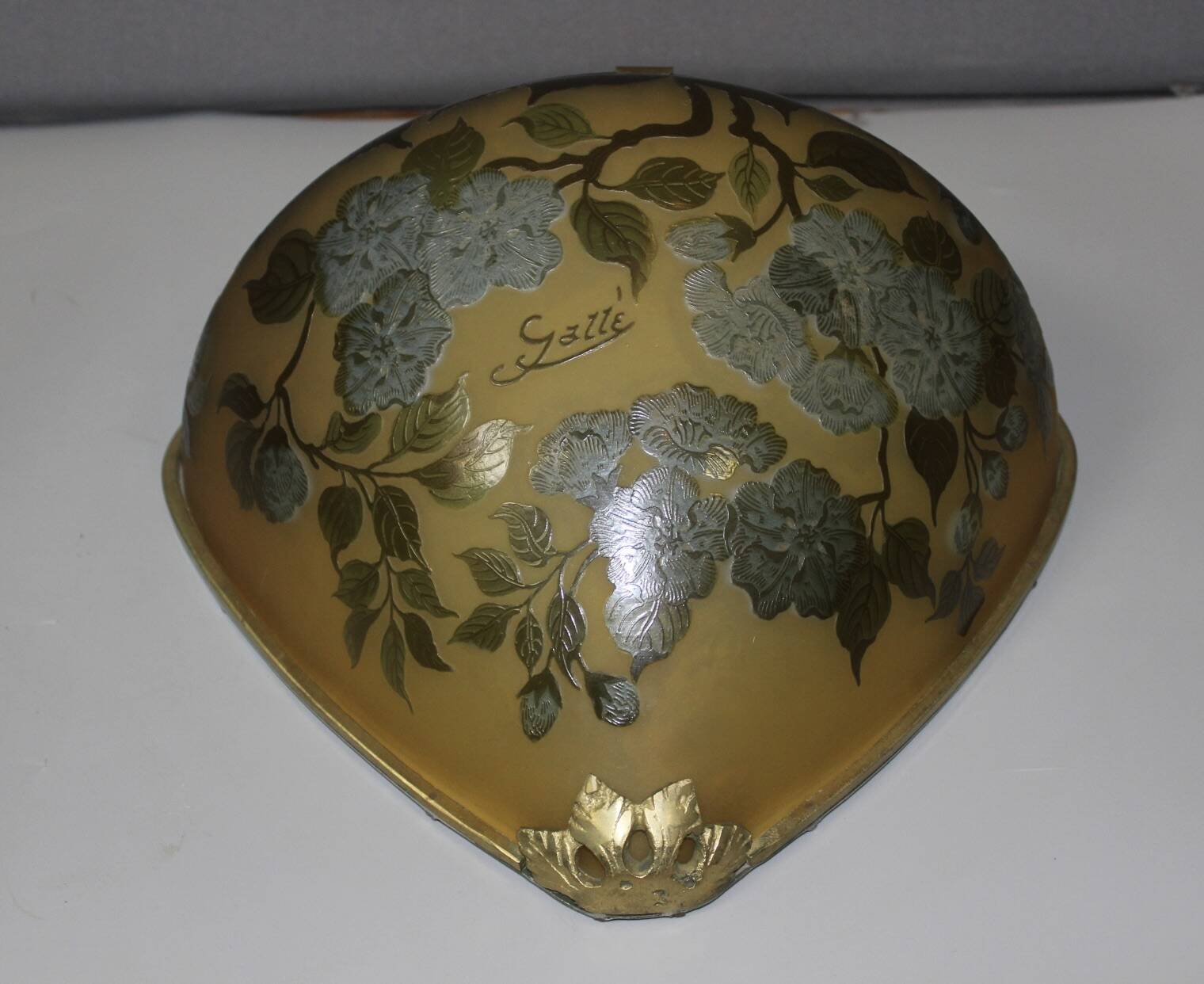 Pair of Gallé wall lights in glass paste (Tip)