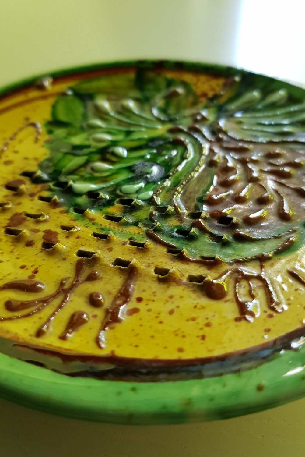 Vallauris ceramic garlic grater plate