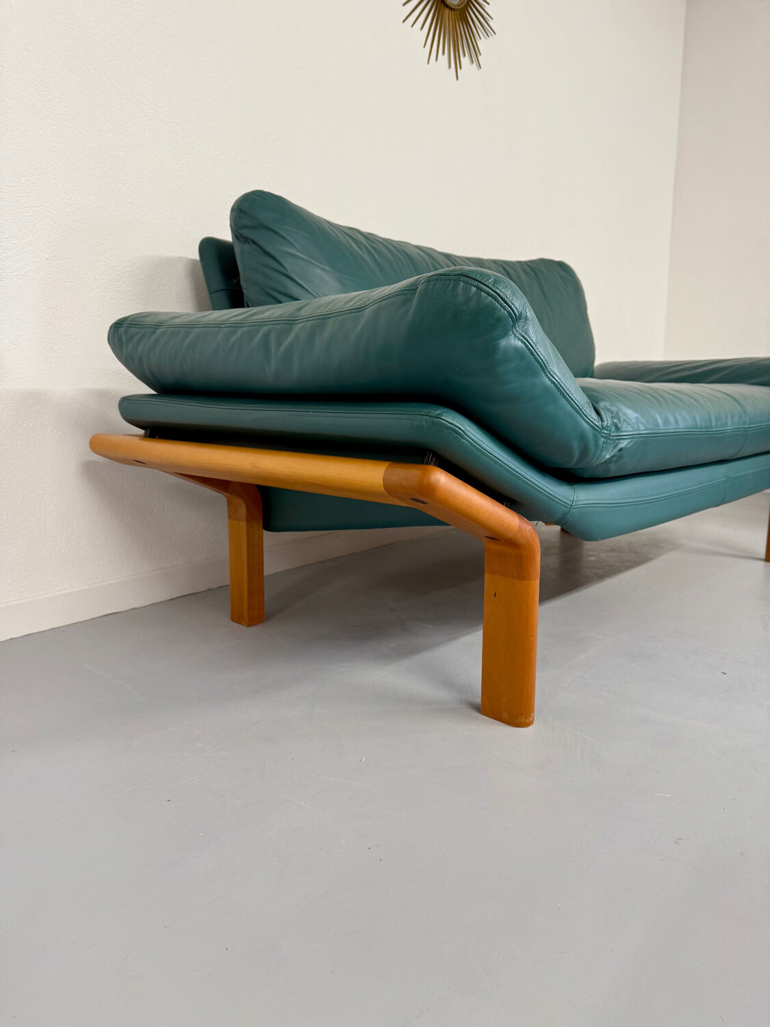 Salon complet canapé cuir teck design scandinave Komfort Danish