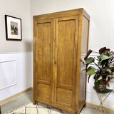 Parisian wardrobe, wardrobe