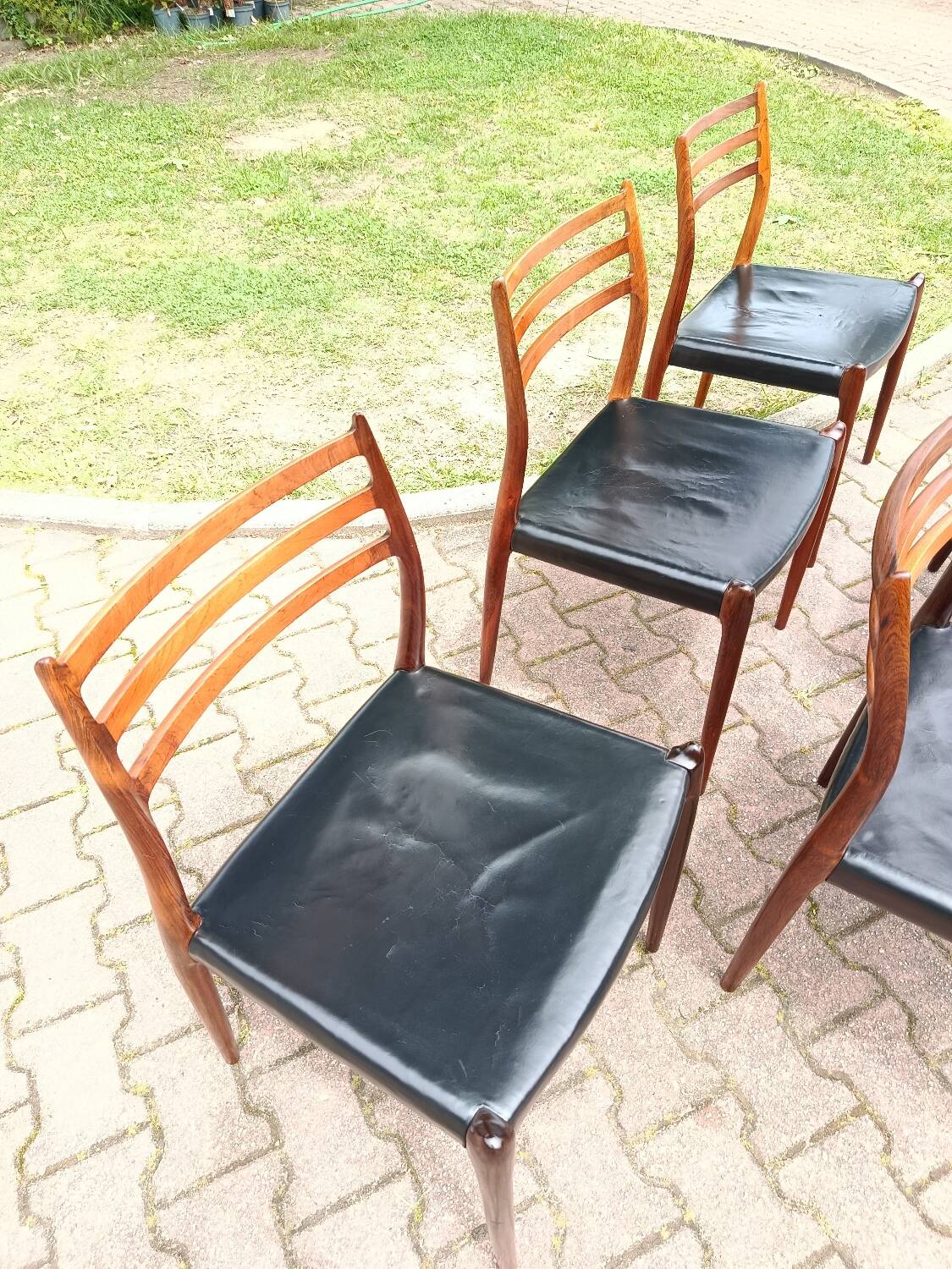 6 chaises Niels Otto Moller no78 en palissandre et cuir