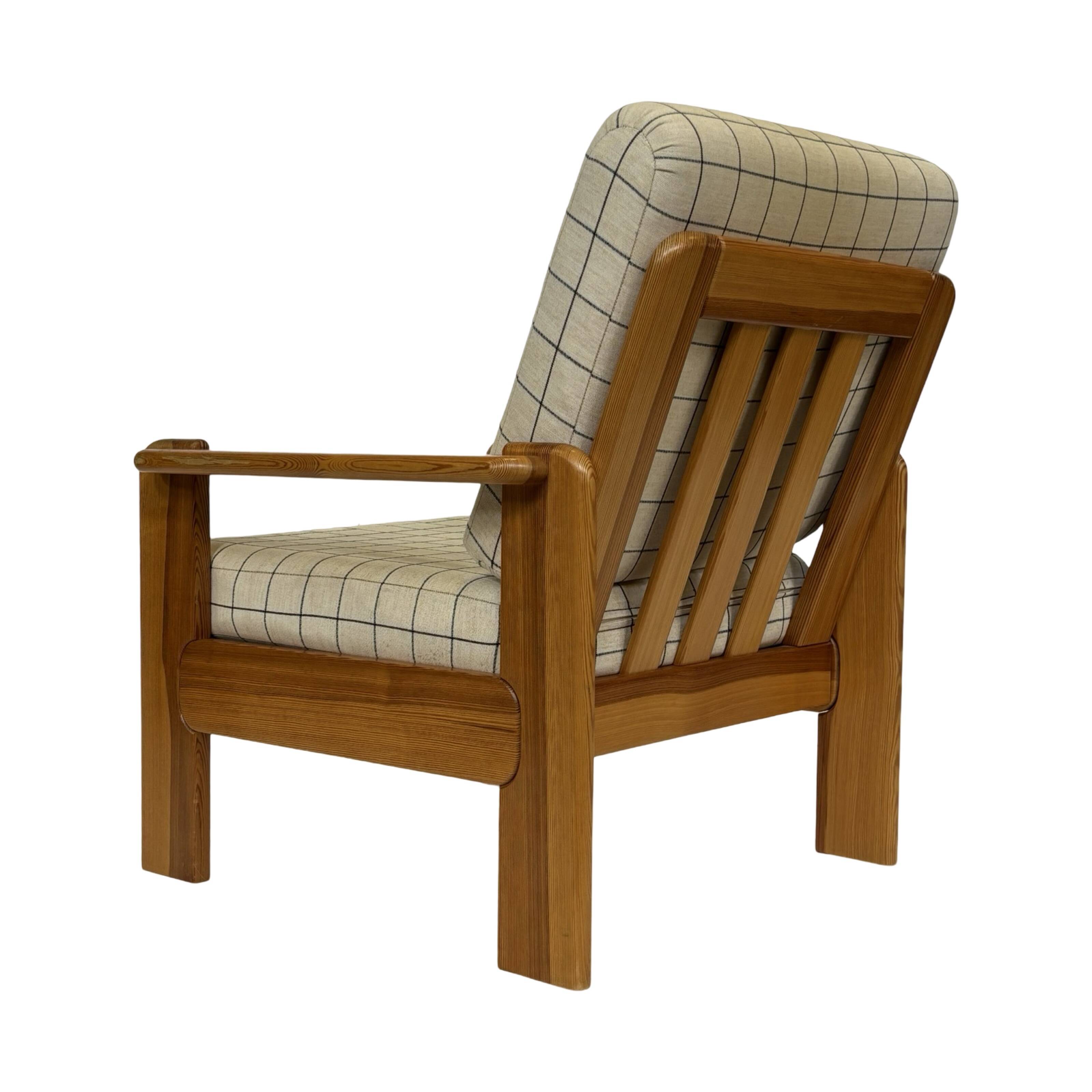 Vintage armchair set of 2 pinewood pine 70s design