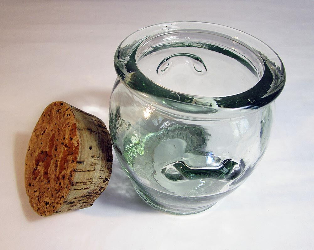 Thick glass round pot