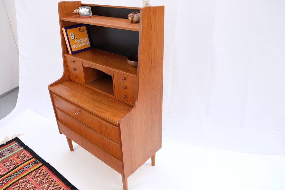 Vintage Danish secretary from the 1960s/70s, in teak, mid-century style.