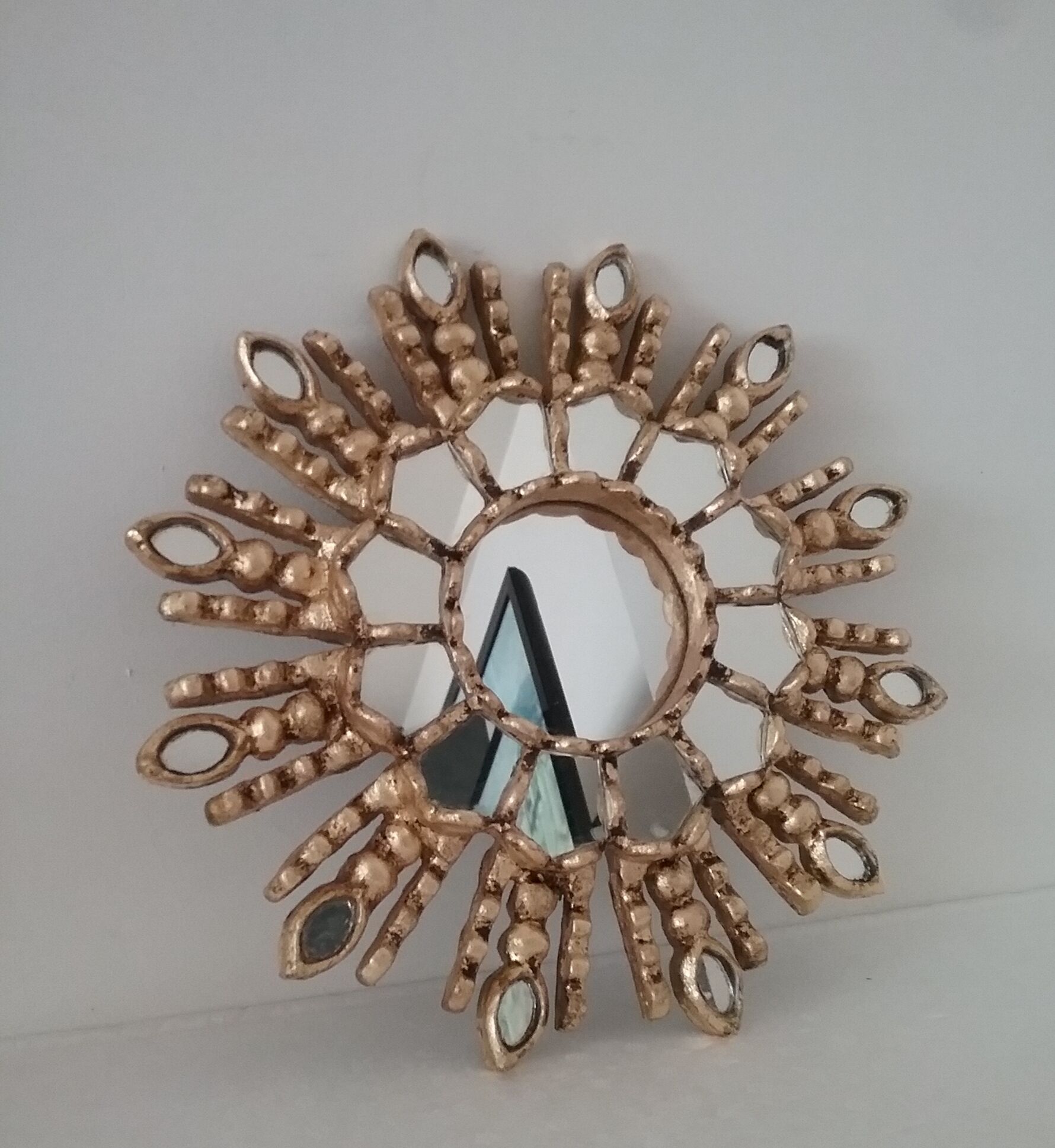 Closed-wall edify sun mirror - 27cm