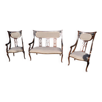 Bench and its two chairs