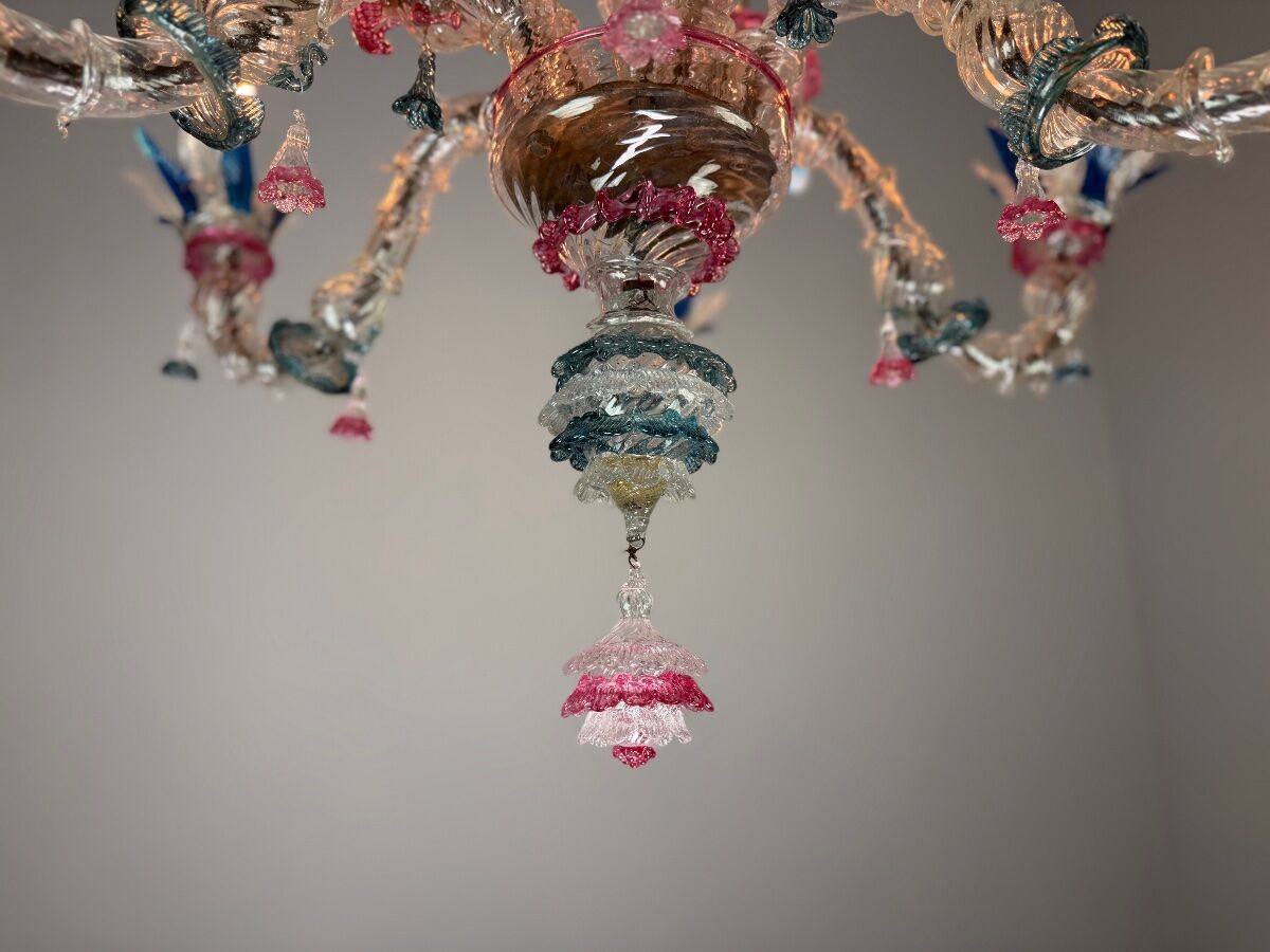 Venetian Rezzonico chandelier made of Murano glass circa 1900