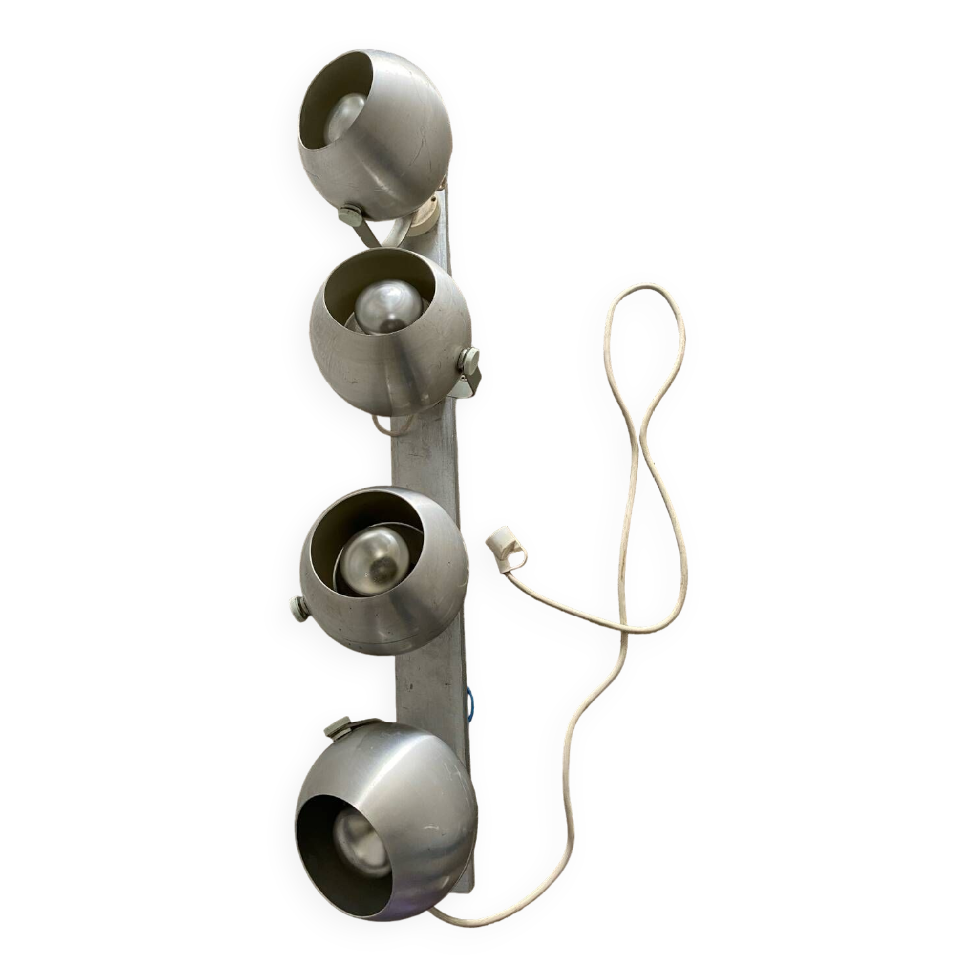 Brushed aluminum eyeball spotlight strip