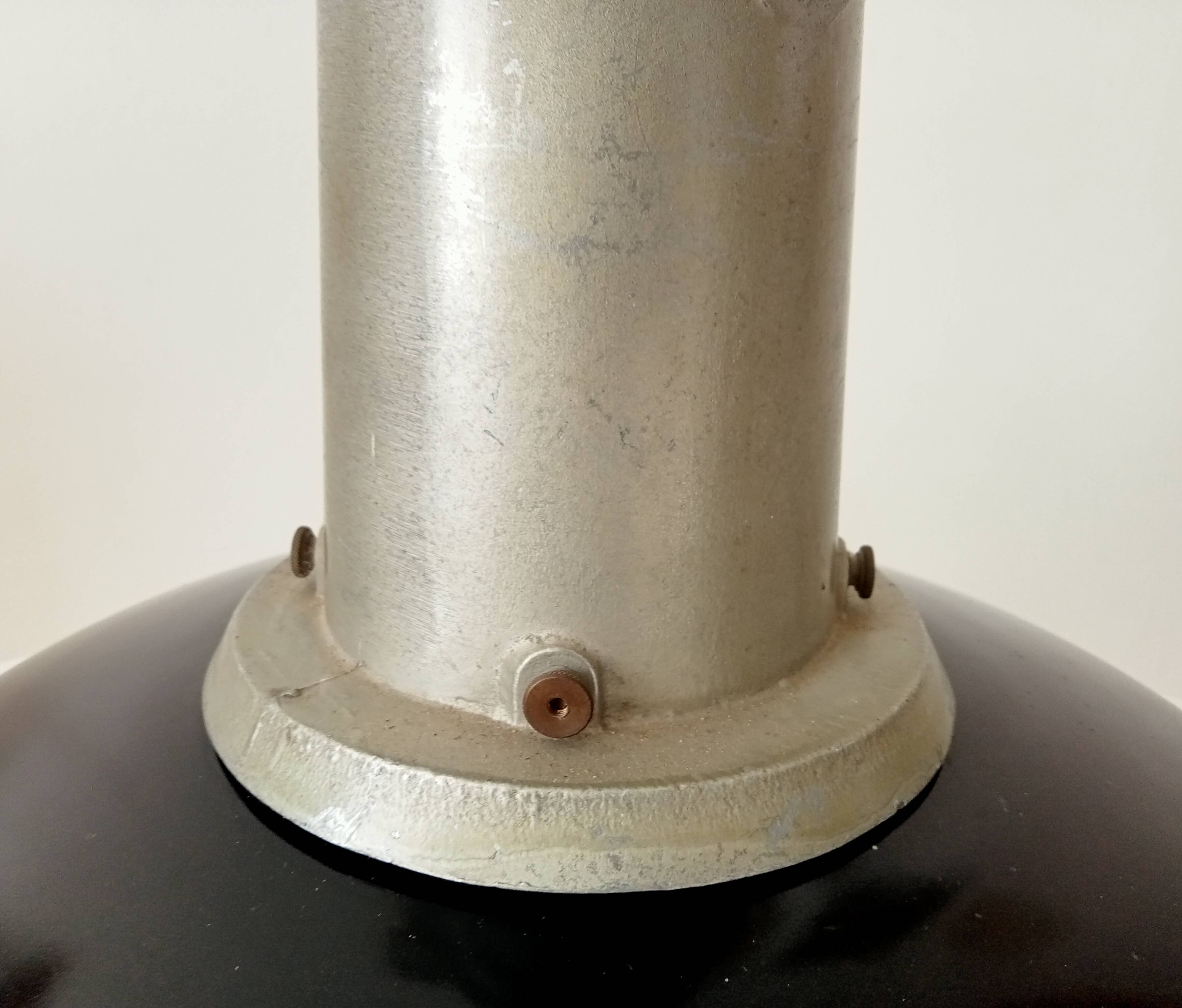 Vintage enamel industrial suspension Reflecto