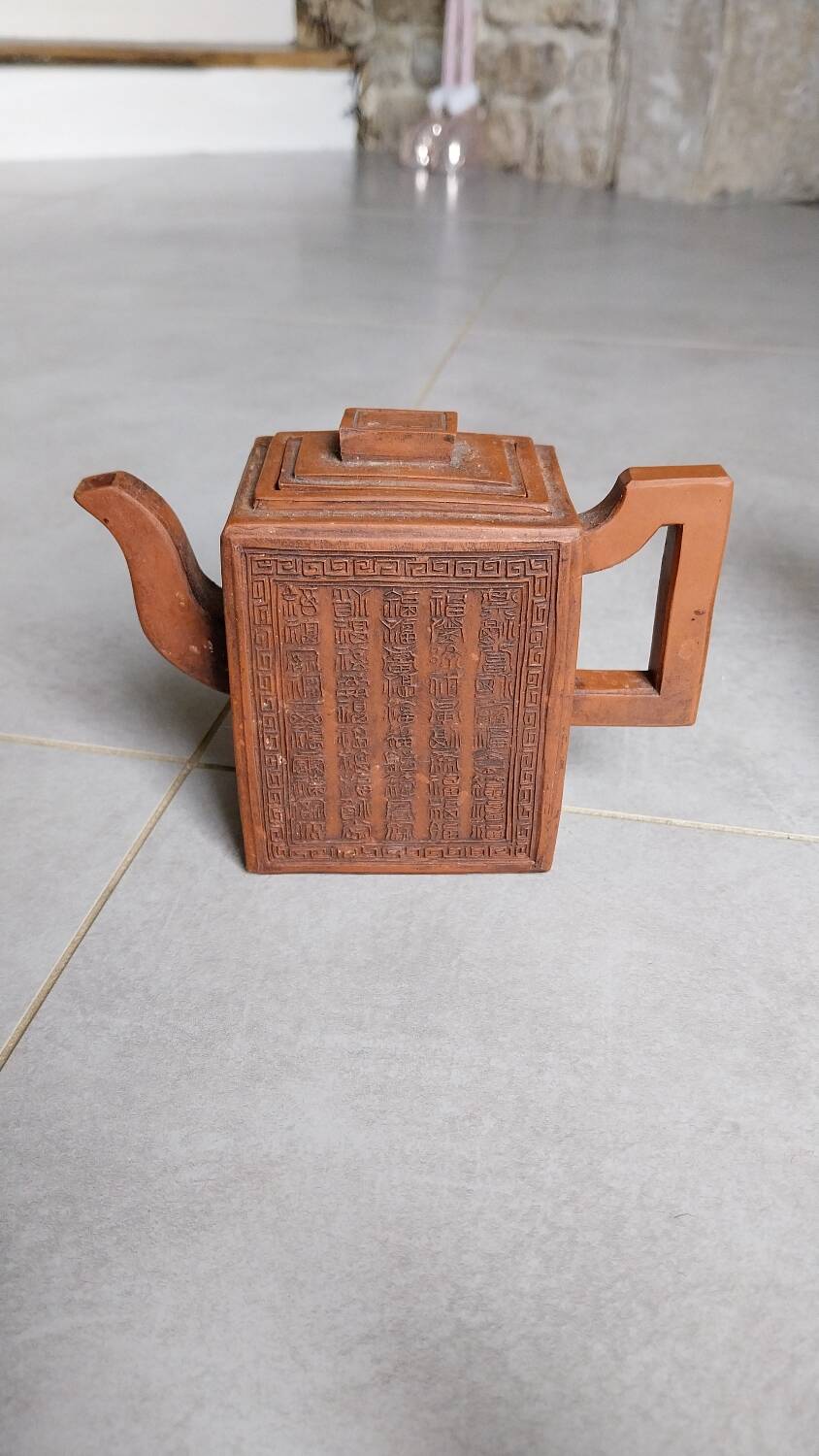 Yixing fine stoneware teapot