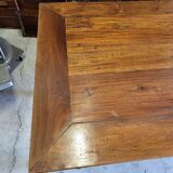 Table 4 legs of old manufacture