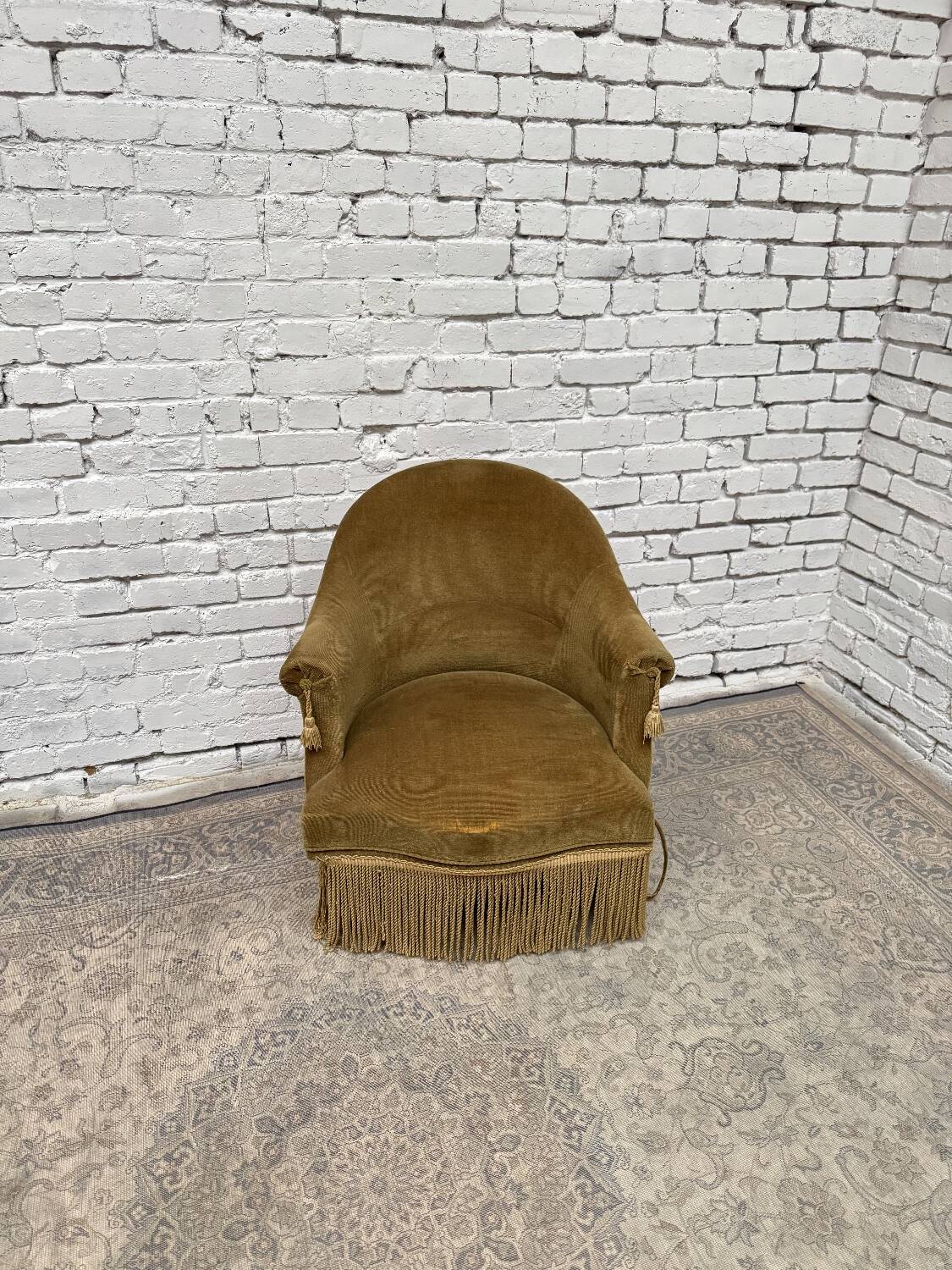 Toad chair