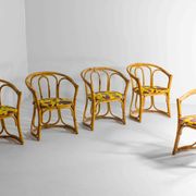 Ensemble funky de cinq chaises en bambou des années 60