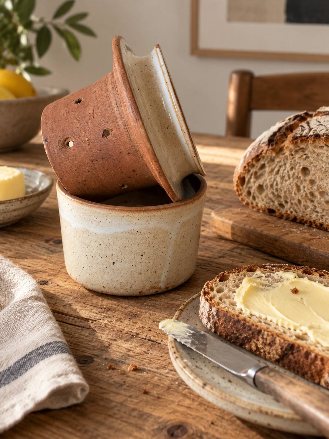Beurrier à eau en grès artisanal