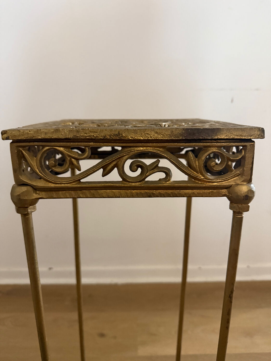 Console, porte plante