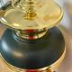 Lampe de salon vintage noire et laiton