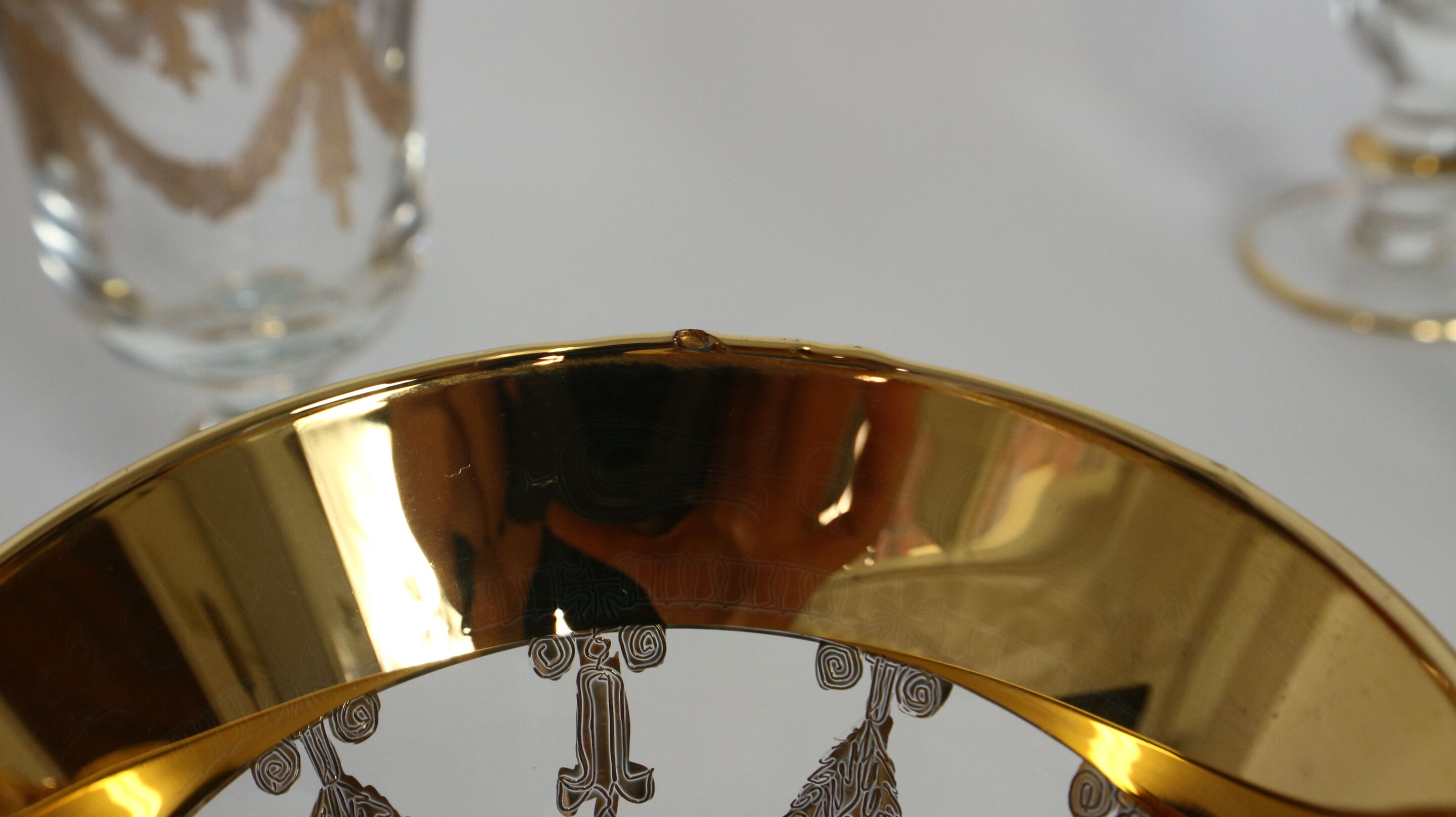 Service 12 glasses decoration engraved gold border