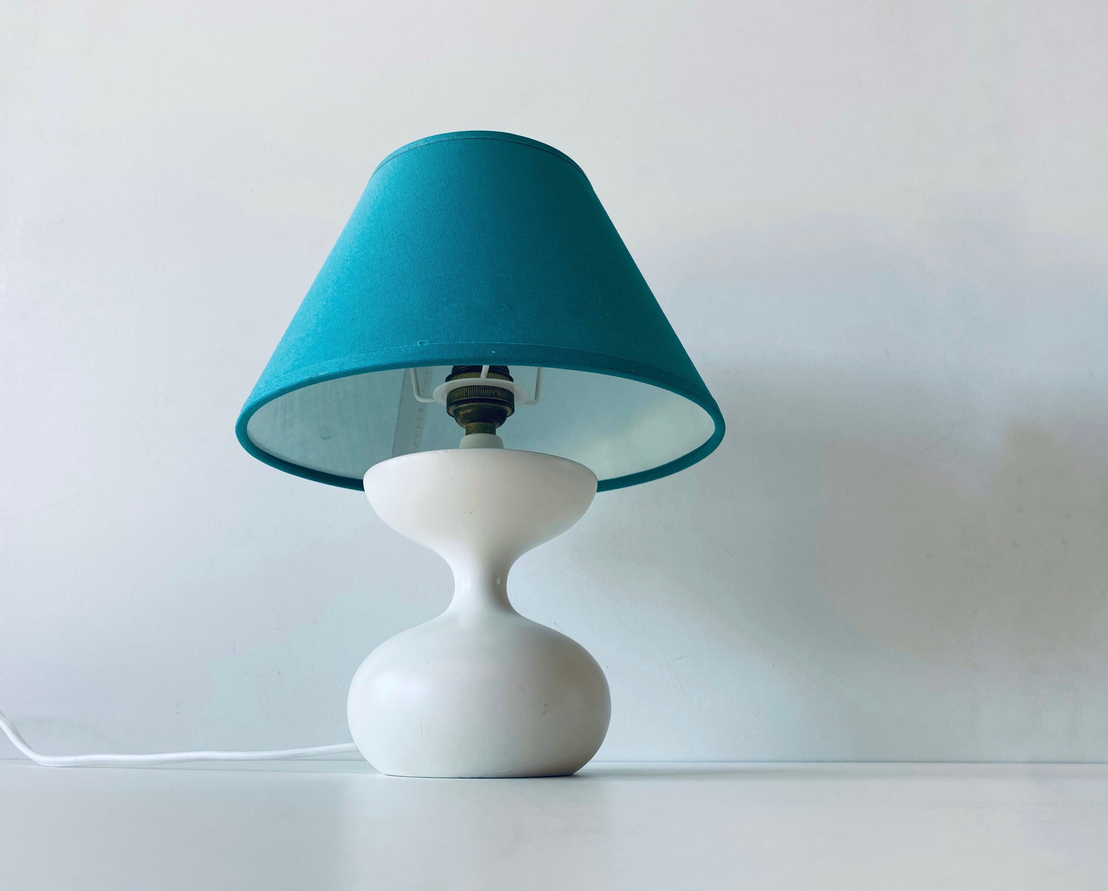 Vintage lamp shape diabolo