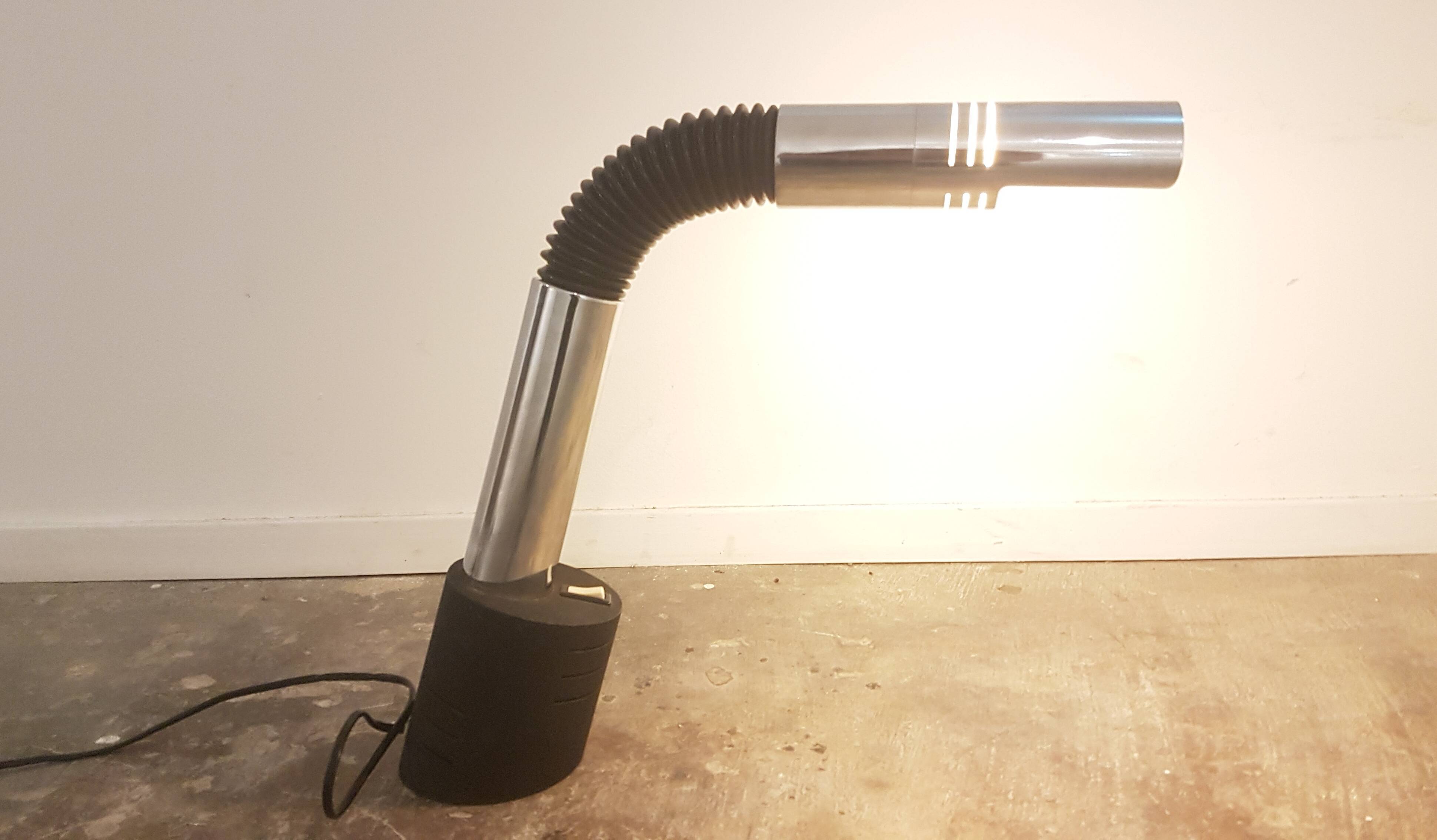 Vintage Italian Targetti Sankey 'Elbow' series Desk Lamp, Chrome and Flexible with metal foot, 1970s