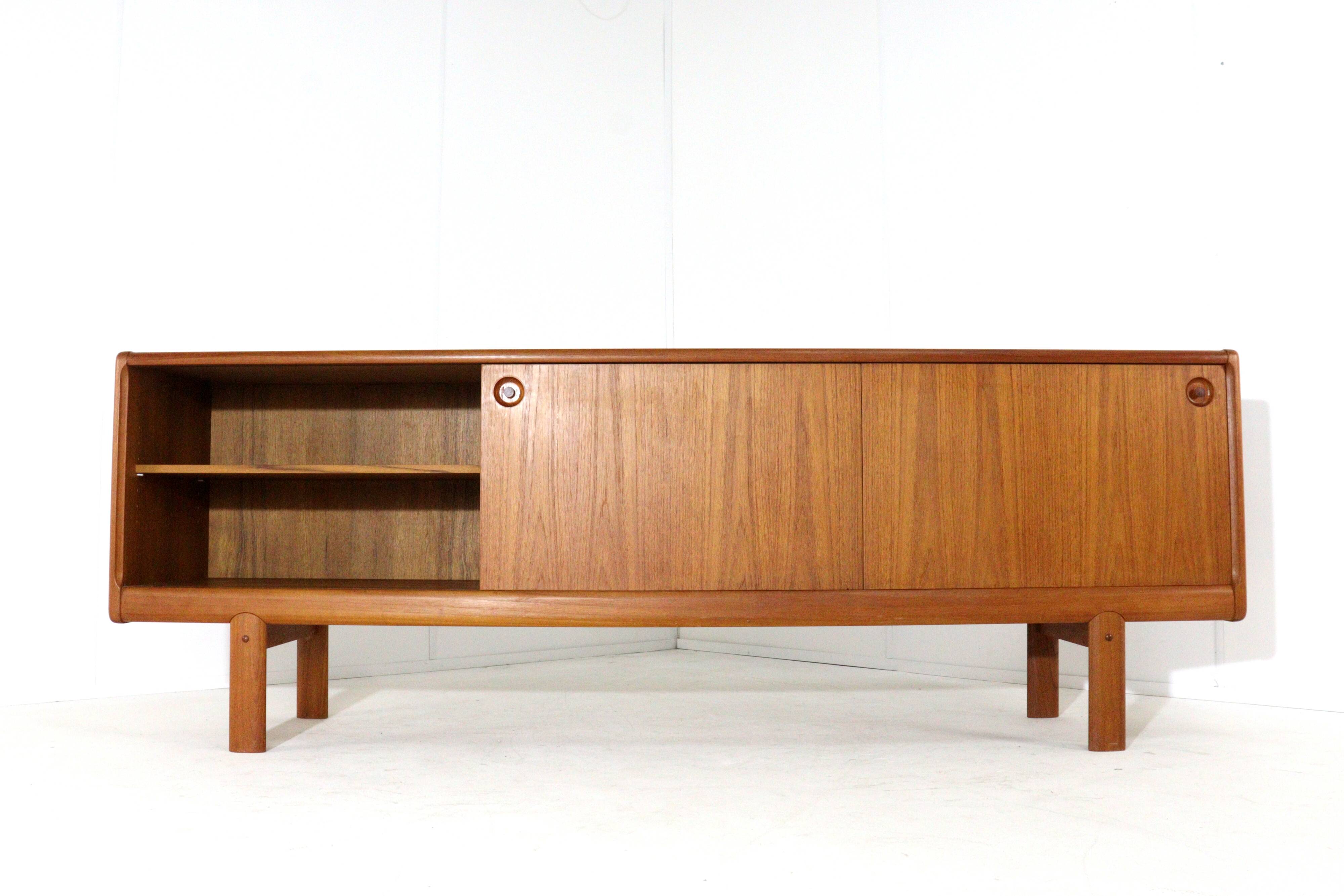 H.W. Klein for Bramin sideboard 'Taastrup' | 225 cm - danish design