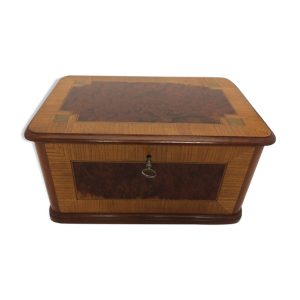 Coffret ancien en marqueterie